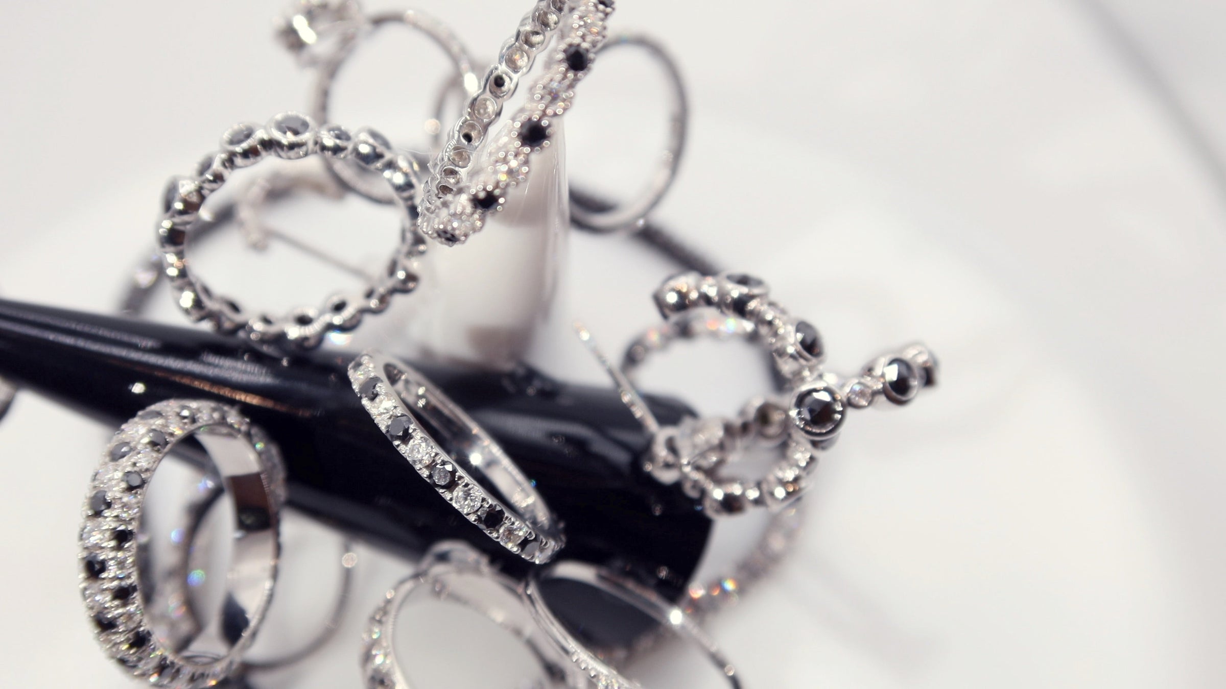 White Gold - MoonClosing