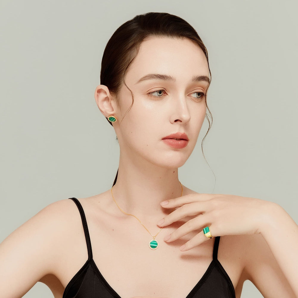 0.35Ct Round Malachite Pendant Paved with Diamonds - MoonClosing