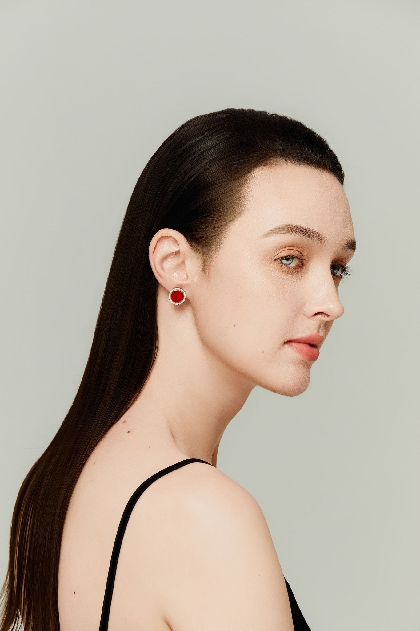 0.38Ct Stud Earrings with Red Agate and Diamonds - MoonClosing