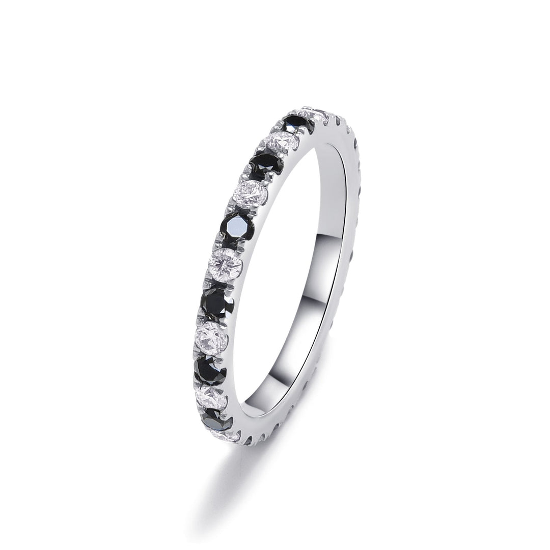 0.84Ct Slim Ring Paved with Black and White Diamonds - MoonClosing
