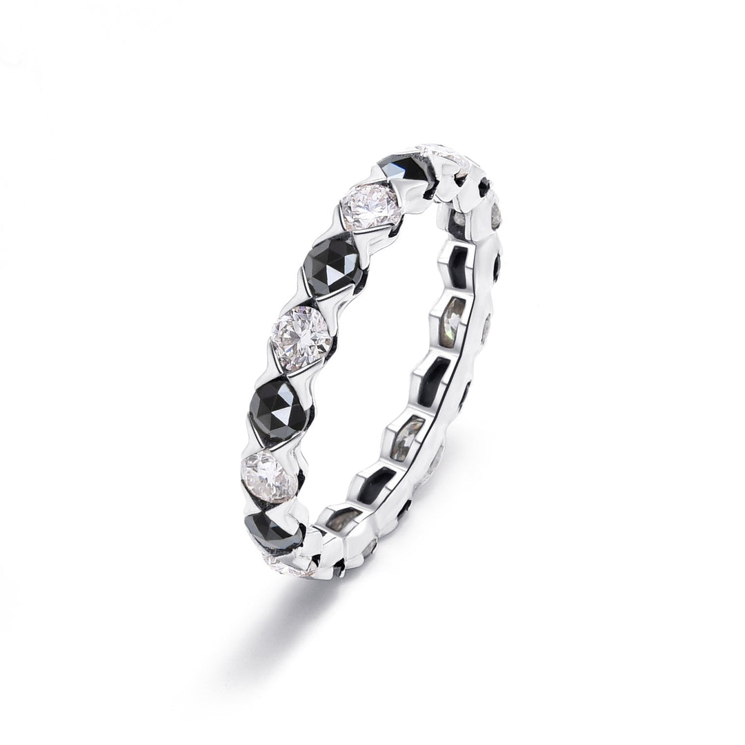 1.8Ct Eternity White Gold Ring with 3mm Diamonds - MoonClosing