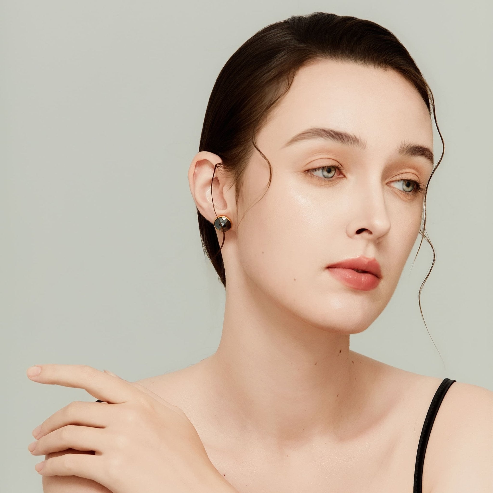 3.9Ct Rose Cut Black Diamonds Studs in 18K Gold - MoonClosing